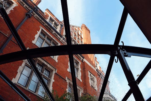 Preserving London's Historical Windows: Balancing Heritage with Modern Needs