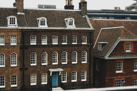 Elevate Your London Home: The Benefits of Custom Sliding Sash Windows