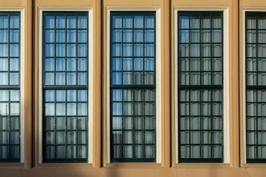 Avoid Costly Errors: Expert Tips for Sash Window Refurbishment